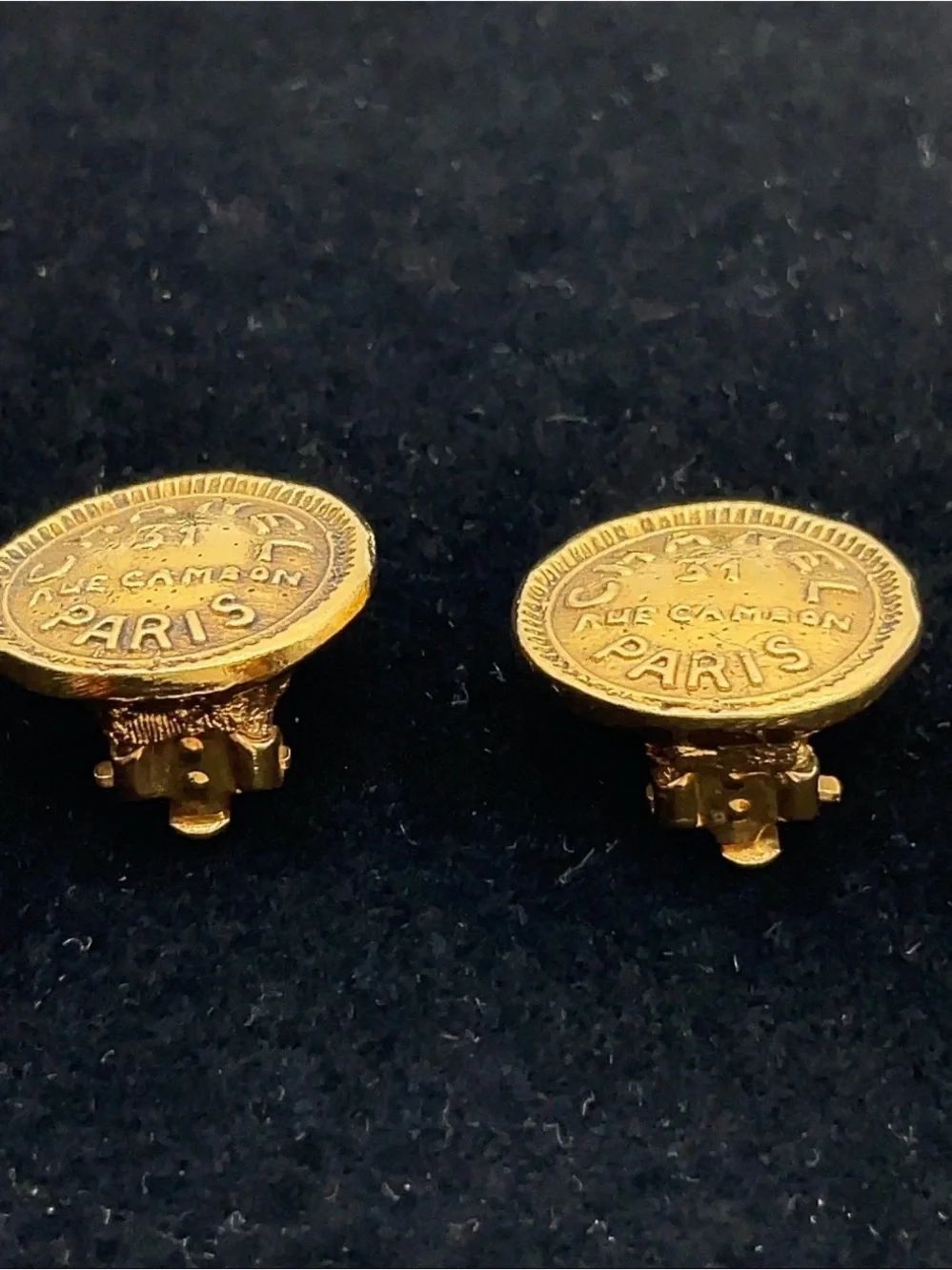 Chanel vintage gold plated clip on earrings - Picture 5 of 6